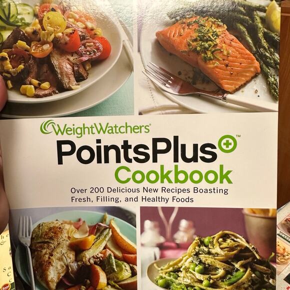 Weightwatchers Pointsplus Cookbook - Picture 1 of 5